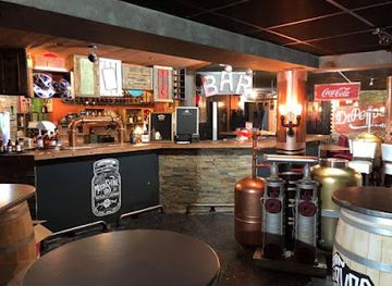 france/ecrins-national-park/bar/moon-shine