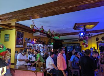 panama/panama-canal-zone/bar/el-pavo-real