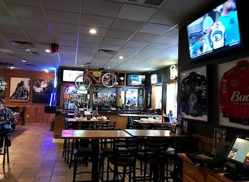 wisconsin/green-bay/bar/anduzzi-s-sports-club-holmgren-way