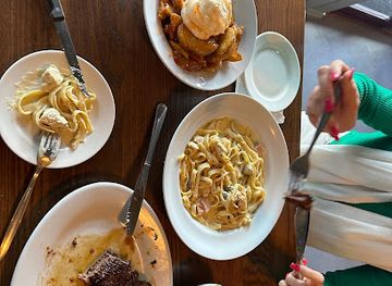 new-zealand/fiordland-national-park/bar/armadillos-te-anau