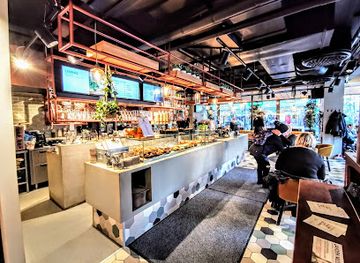 finland/paijat-hame/bar/wine-cafe-olavi