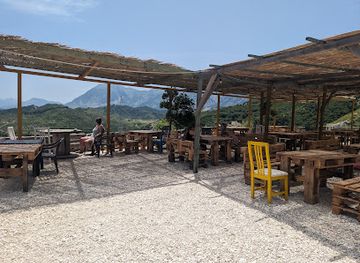 albania/toskeria/bar/bar-ura-brataj-te-dari