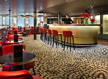 switzerland/montreux/bar/escadrille