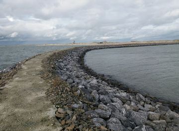 netherlands/wadden-islands/bar/marker-wadden