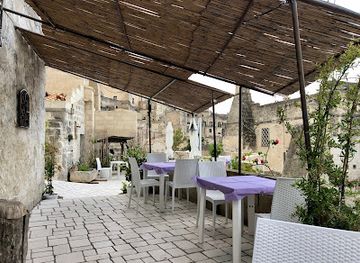 italy/matera/civita/bar/terrazza-stoneage