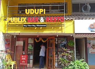 india/goa/panaji/bar/publix-bar-wine-shop