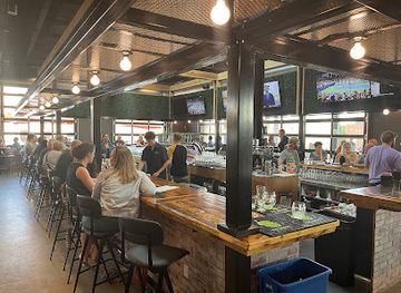 iowa/dutch-heritage-area/bar/big-grove-brewery-taproom