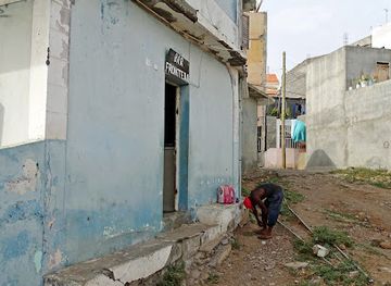 cabo-verde/praia-baixo/bar/bar-frontera