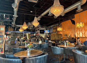 arizona/chandler/bar/the-living-room-wine-cafe-lounge