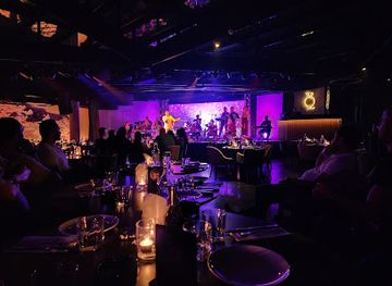 bahrain/jebel-dukhan/bar/the-quarry