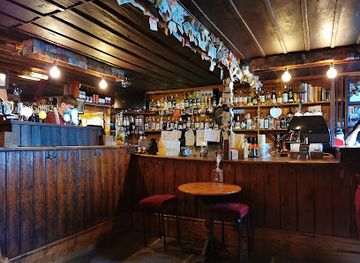 ireland/donegal-bay/bar/the-olde-glen-bar-restaurant-bia-box