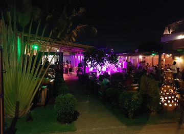 benin/cotonou/fidjrosse/bar/le-lieu-unique