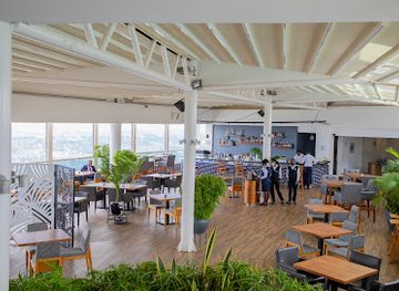 rwanda/volcanoes-national-park/bar/rooftop-rendezvous