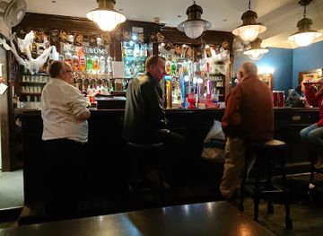 united-kingdom/inverness-shire/bar/maccallums-bar