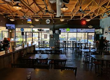 washington/whidbey-island/bar/the-cove-restaurant-and-lounge