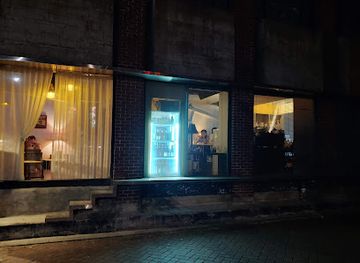 south-korea/daegu/kim-gwangseok-gil-street/bar/notinghil