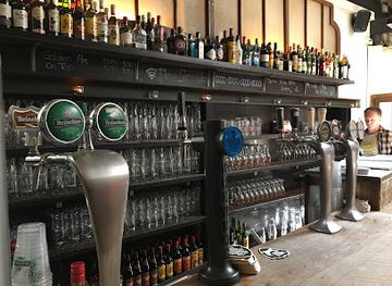 switzerland/lausanne/bar/the-great-escape