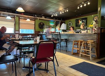 missouri/elephant-rocks-state-park/bar/the-rustler-cafe