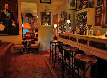 spain/madrid/bar/v-maneken
