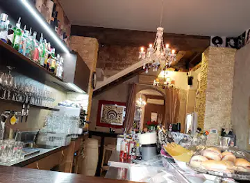 San Tomaso cocktail bar