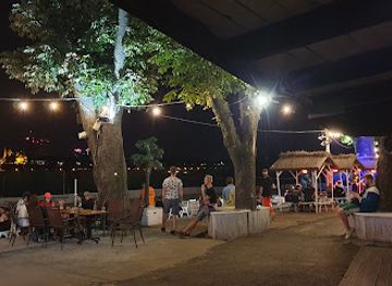 poland/warsaw/praga/bar/la-playa-music-bar