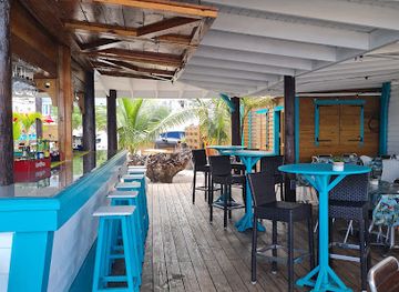 sint-maarten/guana-bay/bar/tropic-s-beach-bar-sxm