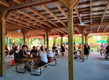 south-carolina/congaree-national-park/bar/weco-bottle-and-biergarten