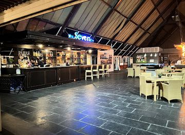 indonesia/bali/kuta/bar/the-seven-rooftop-bar