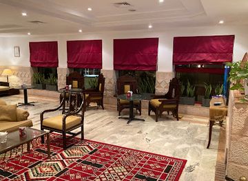 jordan/petra/petra-archaeological-park/bar/al-nadeem-bar-terrace