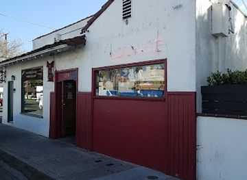 california/santa-barbara/bar/de-la-vina-lounge