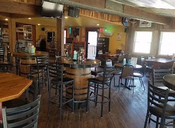 north-dakota/theodore-roosevelt-national-park/bar/boots-bar-grill