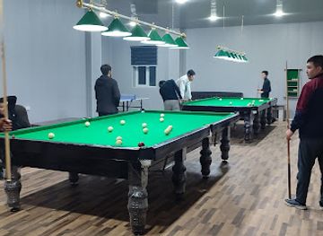 uzbekistan/surkhandarya-region/bar/parlament-billiard-club
