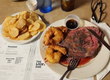 iowa/yellow-river-state-forest/bar/the-old-rossville-store