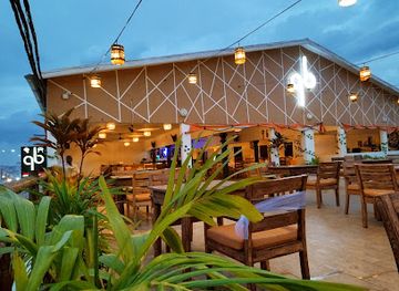 benin/littoral/bar/qube-bar-grill-restaurant