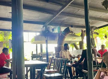 tanzania/dar-es-salaam/masaki/bar/otea