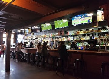 texas/austin/downtown-austin/bar/the-library-bar