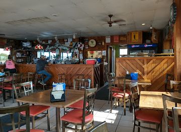 pennsylvania/erie/bar/rum-runners