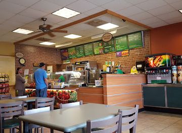 missouri/stockton-lake/bar/subway