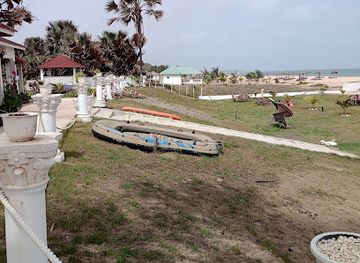 the-gambia/kombo-central/bar/coco-cabana-beach-bar-and-grill