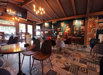 croatia/pula/bar/cabahia