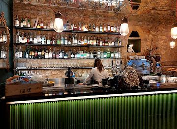 italy/verona/bar/white-monkey