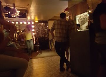 spain/girona/bar/lola-cafe-girona