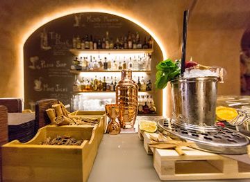 italy/catania/catania-city-centre/bar/vinicolo-cocktail-lab