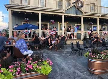 wisconsin/western-uplands/bar/water-street-pub-and-grill