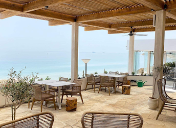 cyprus/governor-s-beach/bar/ama-beach