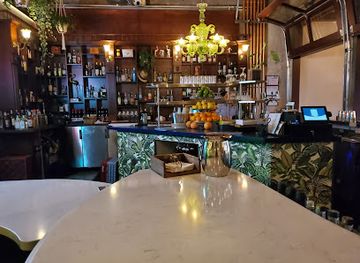 california/santa-barbara/bar/shaker-mill