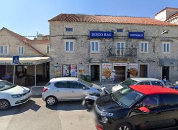 croatia/trogir/bar/disco-bar