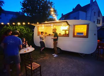 france/brittany-coast/bar/la-barca-caravane-bar-a-cocktails