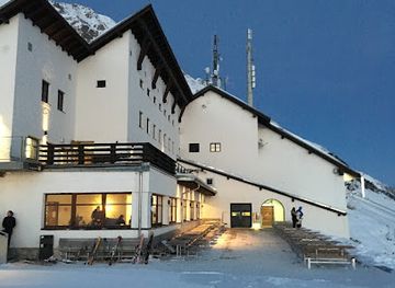 austria/wipptal/bar/cloud-9-iglu-bar-innsbruck