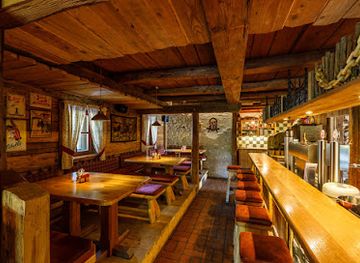 austria/salzkammergut/bar/mostschenke-hussenbauer